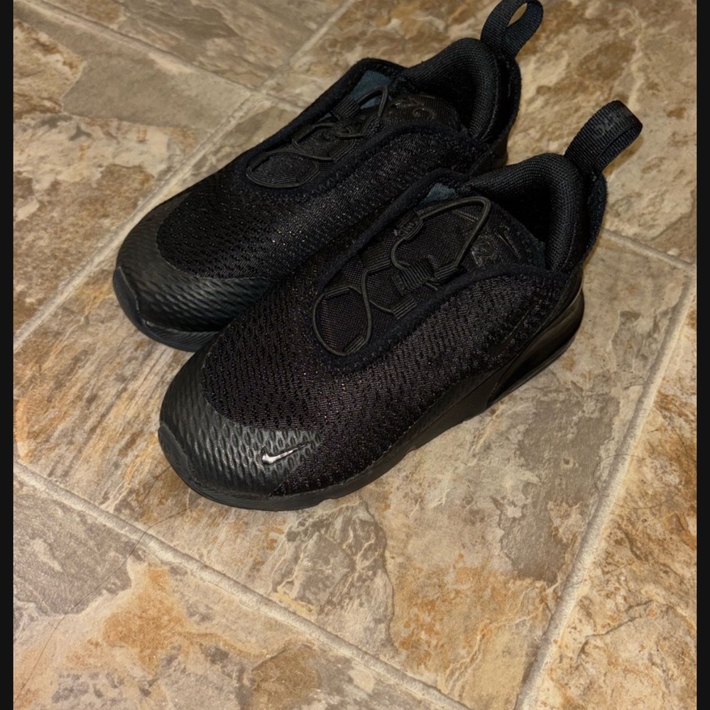 Nike Kids Black Sneakers